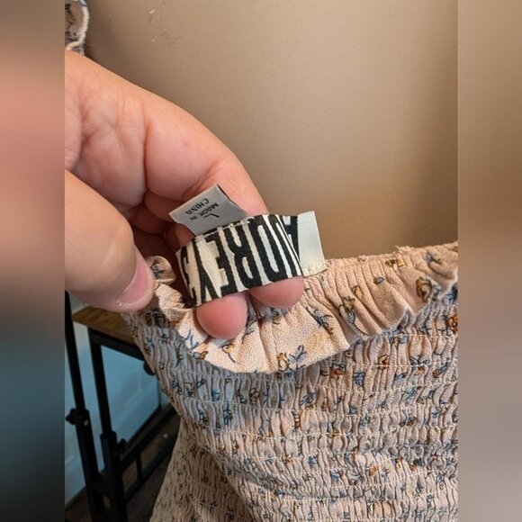 Cottagecore Floral Ruffle Sleeve - Picture 5 of 12